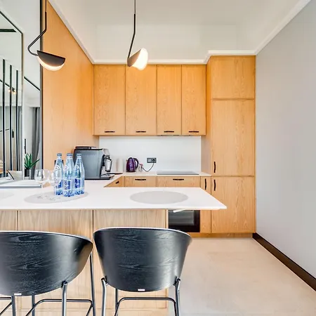 Sunset By Oneapartments Lägenhet *