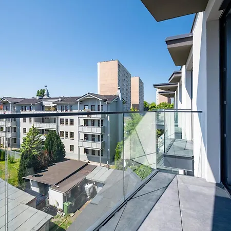 Sunset By Oneapartments Σόποτ